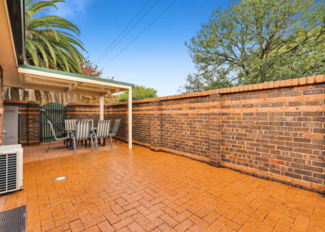 4/9 Lodges Road