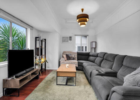 5 Dan Street