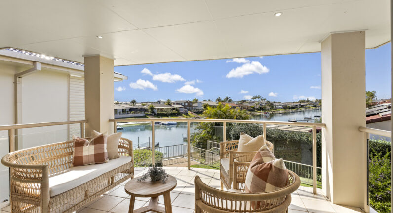 2/1 Laguna Place, Port Macquarie NSW 2444