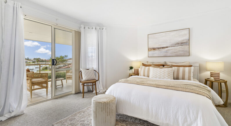 2/1 Laguna Place, Port Macquarie NSW 2444