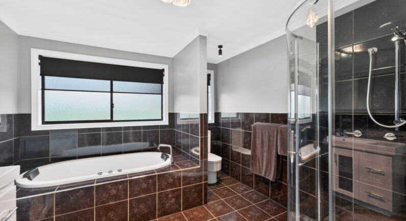 2 Shelomith Drive, Acton Park TAS 7170