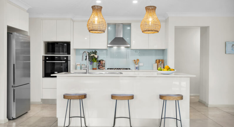 21 Dutton Street, Spring Farm NSW 2570