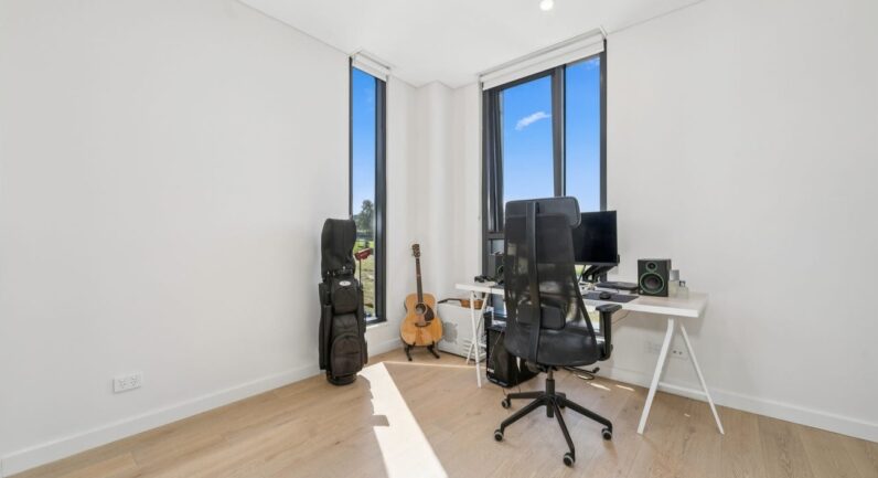 327 B305/5 Mulyan Street, Rouse Hill NSW 2155