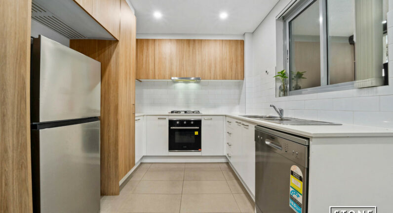 1/14-18 Peggy Street, Mays Hill NSW 2145