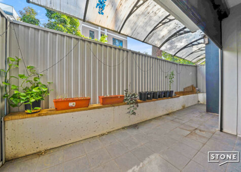 1/14-18 Peggy Street