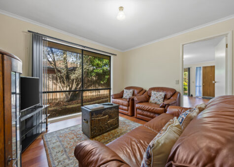 87 Marie Crescent