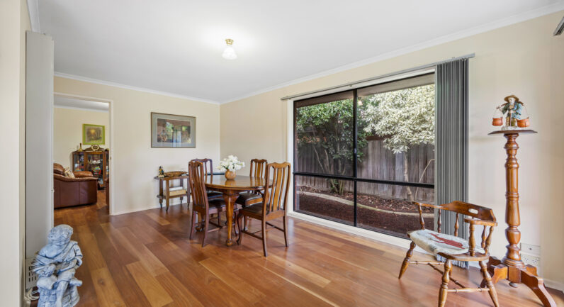 87 Marie Crescent, Wendouree VIC 3355