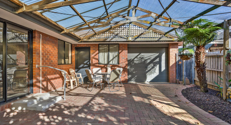 87 Marie Crescent, Wendouree VIC 3355