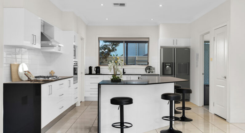 35 Dodonea Circuit, Mount Annan NSW 2567