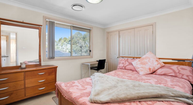 10 Spagnolo Place, Prestons NSW 2170