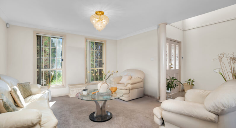10 Spagnolo Place, Prestons NSW 2170