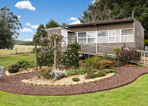 323 Sandys Hill Road