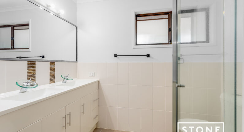 22 Adams Road, Cashmere QLD 4500