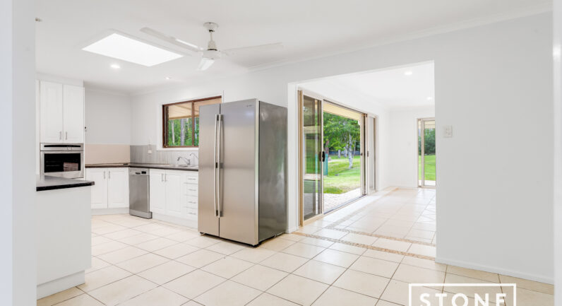 22 Adams Road, Cashmere QLD 4500