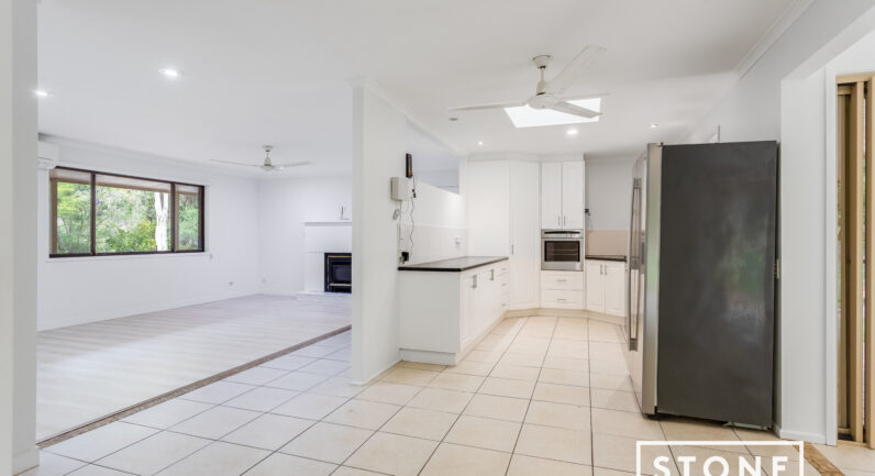 22 Adams Road, Cashmere QLD 4500