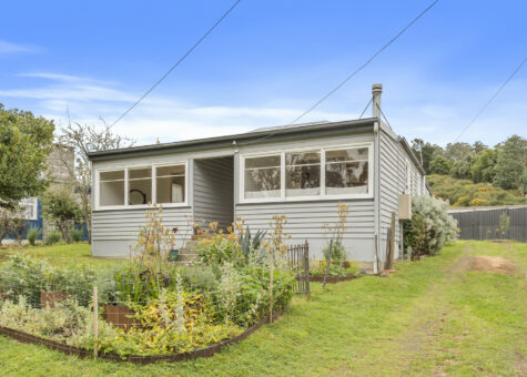 42 Lymington Road