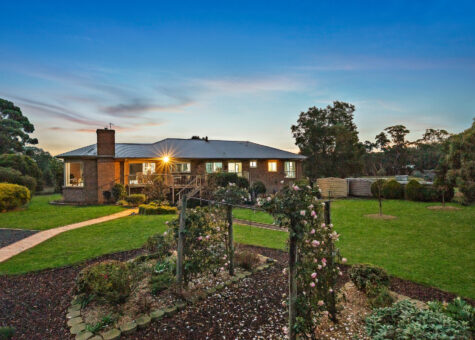 323 Sandys Hill Road