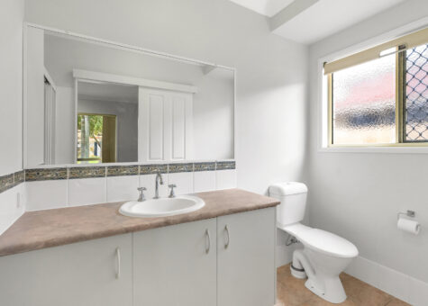 11 Obersky Close