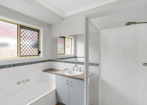 11 Obersky Close