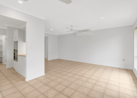 11 Obersky Close