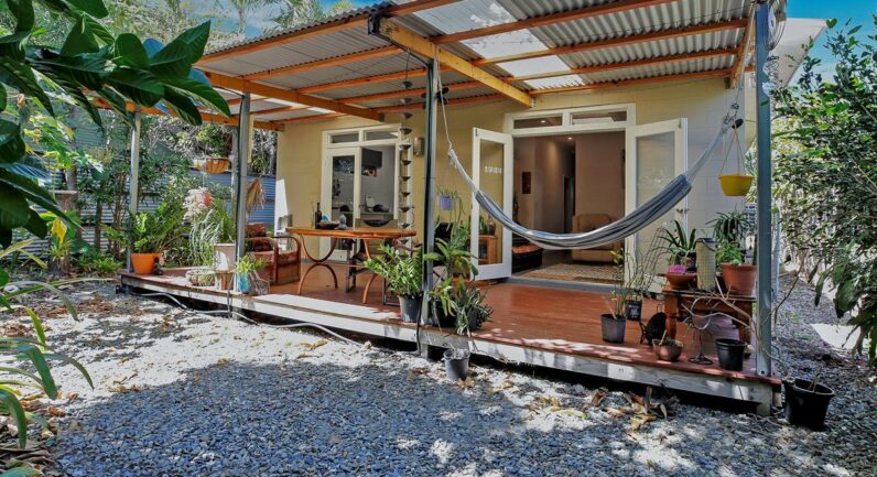 42b Machans Street, Machans Beach QLD 4878