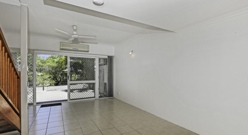 4/17 Marett Street, Stratford QLD 4870