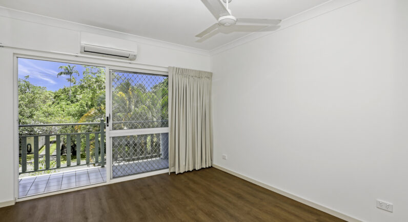 4/17 Marett Street, Stratford QLD 4870