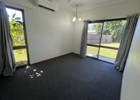 2/14 Turner Street