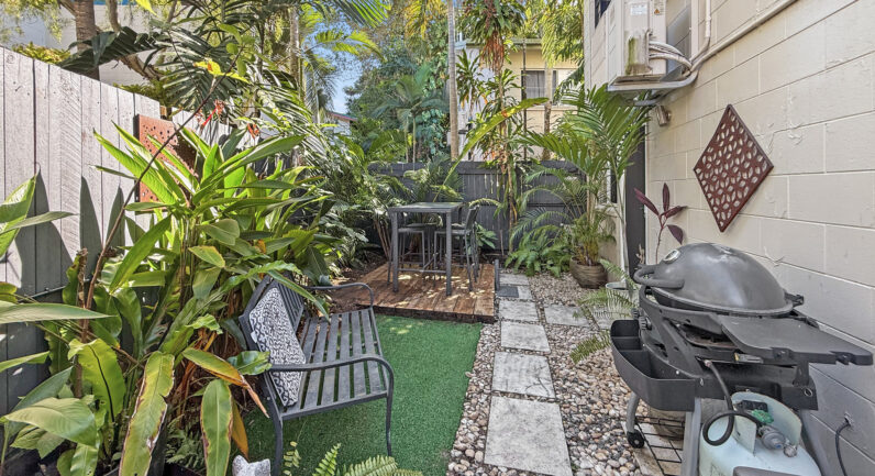7/16-20 Rutherford Street, Yorkeys Knob QLD 4878