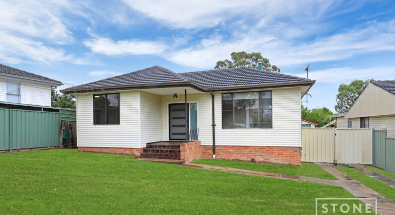 16 Sturt Street, Lalor Park NSW 2147