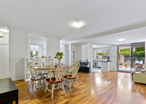 5/1-3 Sherwin Avenue