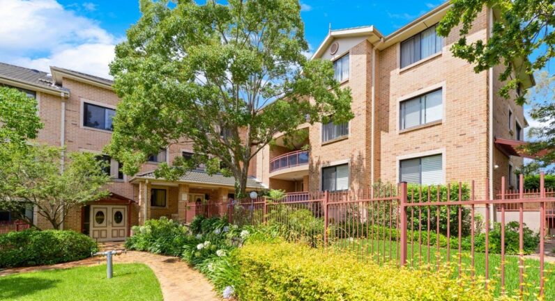 5/1-3 Sherwin Avenue, Castle Hill NSW 2154