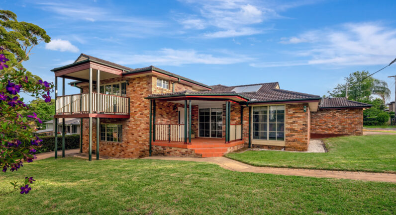 11 Woodhill Street, Castle Hill NSW 2154