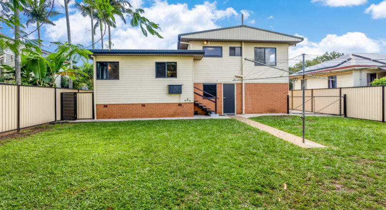 34 Ralph Street, Clontarf QLD 4019