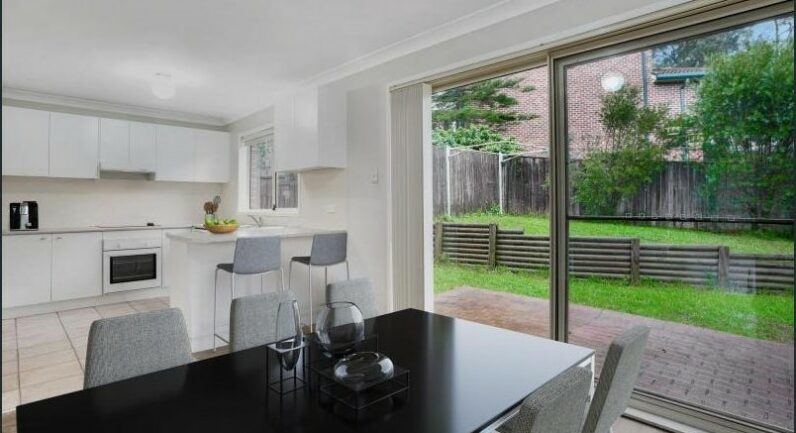 2/15 Bernard Place, Cherrybrook NSW 2126