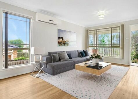 2/15 Bernard Place