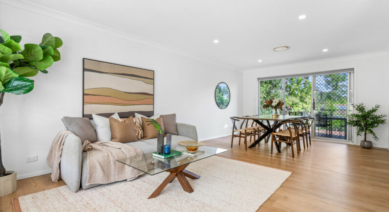 7 Hillside Place, West Pennant Hills NSW 2125