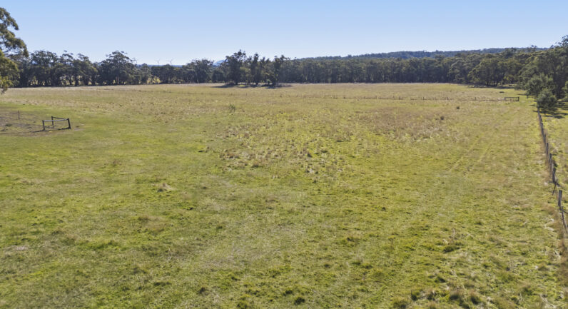 120 Chalkmine Road, Lal Lal VIC 3352