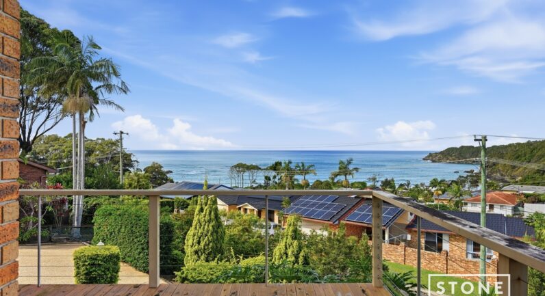 25 Korora Bay Drive, Korora NSW 2450
