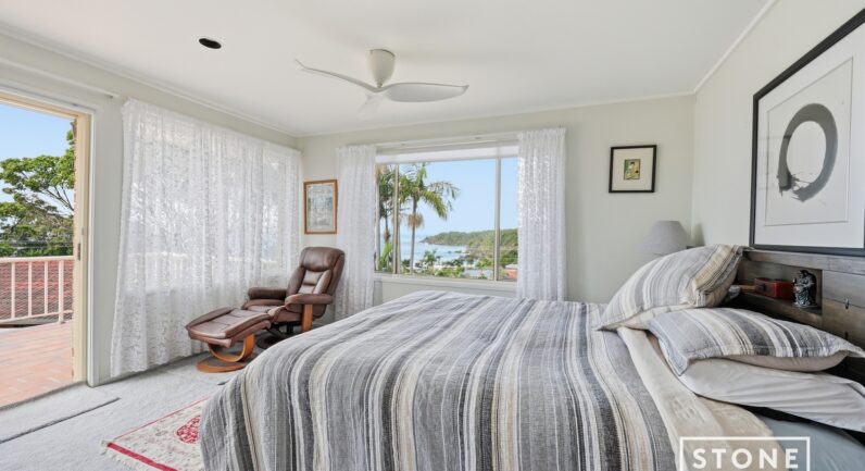 25 Korora Bay Drive, Korora NSW 2450