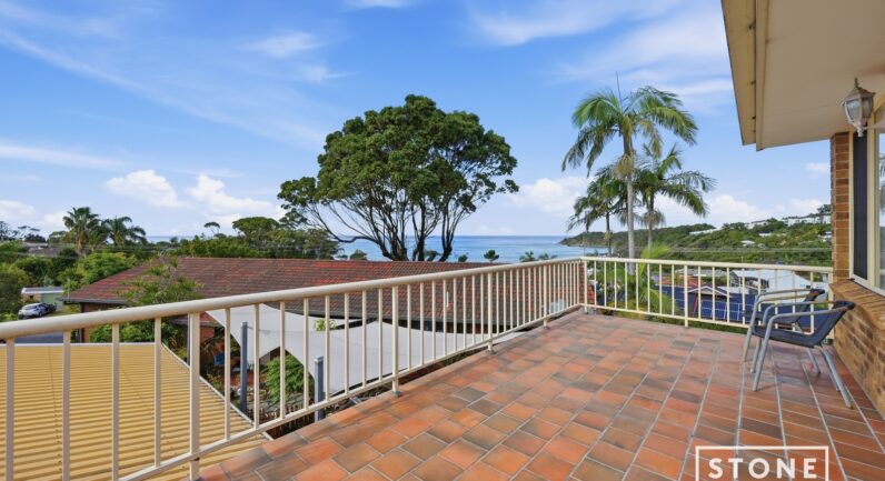 25 Korora Bay Drive, Korora NSW 2450