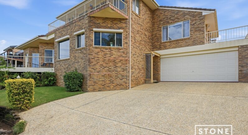 25 Korora Bay Drive, Korora NSW 2450