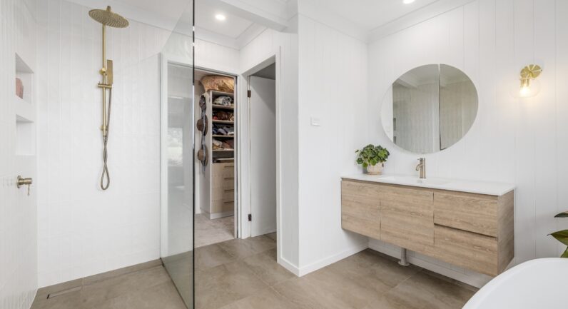 5 Warne Drive, Aldavilla NSW 2440