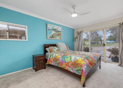 5 Warne Drive