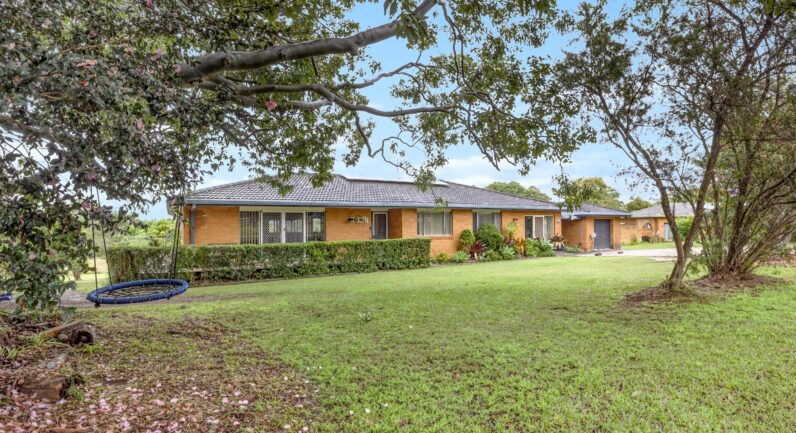 5 Warne Drive, Aldavilla NSW 2440