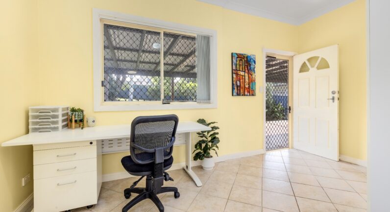 2 Tabrett Street, West Kempsey NSW 2440