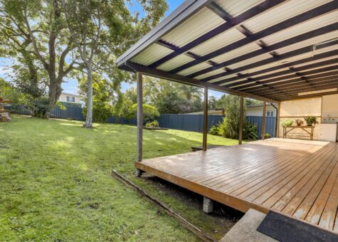 2 Tabrett Street