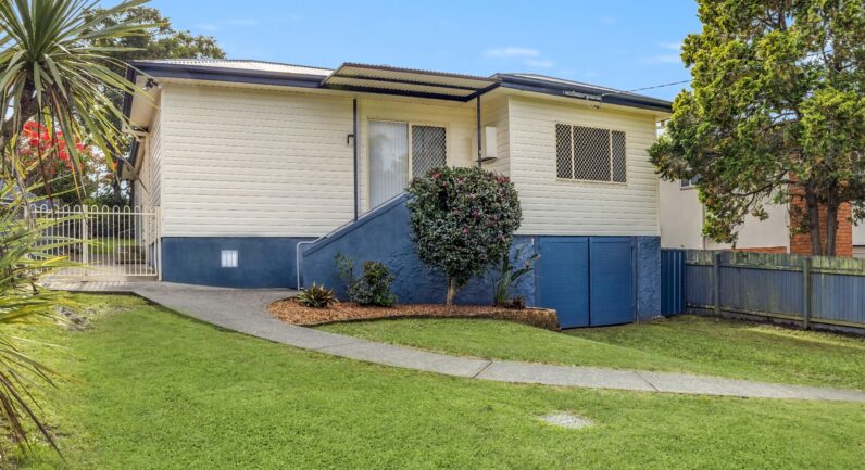 2 Tabrett Street, West Kempsey NSW 2440