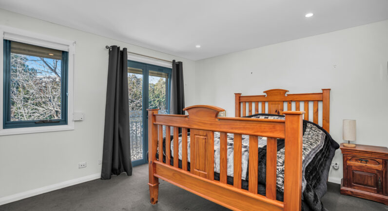 10 Centennial Drive, Campbelltown NSW 2560