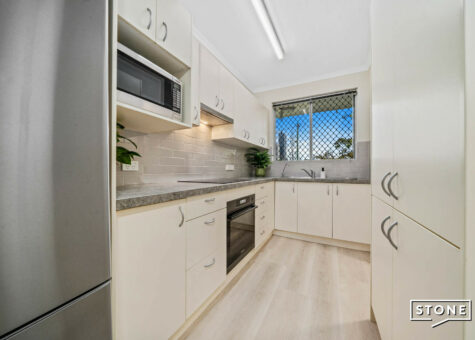 4/10-12 Albert Street